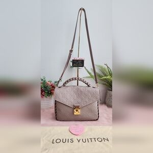 Limited Edition Braided Pochette Metis Empreinte Vison